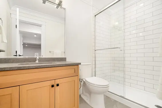 924 Viney Road, North Vancouver For Sale - image 34