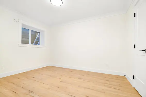 924 Viney Road, North Vancouver For Sale - image 36
