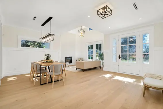 924 Viney Road, North Vancouver For Sale - image 7