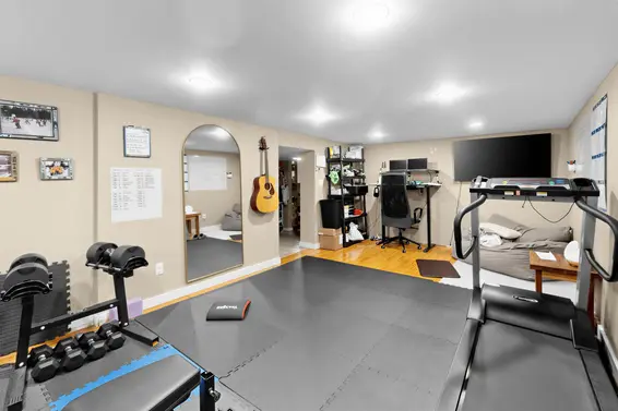 1095 East 29th Street, North Vancouver For Sale - image 16
