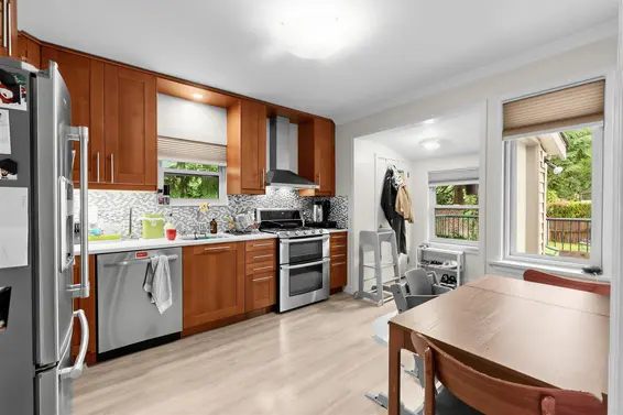 1095 East 29th Street, North Vancouver For Sale - image 6