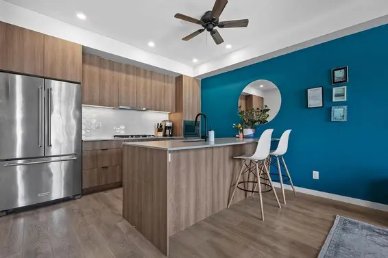 34 533 East 3rd Street, North Vancouver For Sale - image 13
