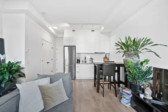 34 533 East 3rd Street, North Vancouver For Sale - image 29