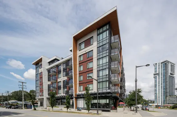 202 1496 Charlotte Road, North Vancouver