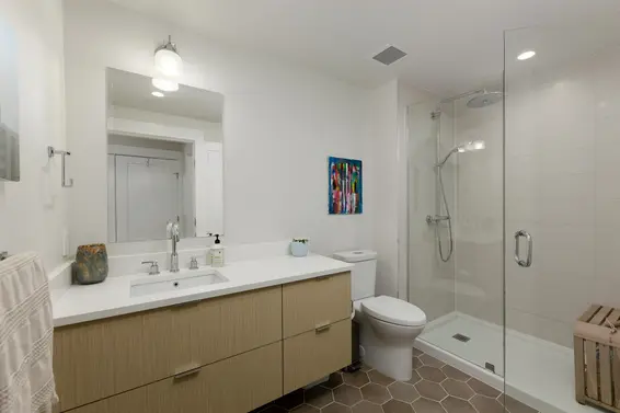 202 1496 Charlotte Road, North Vancouver For Sale - image 15
