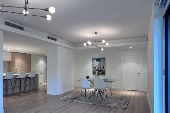 304 1500 Fern Street, North Vancouver For Sale - image 3