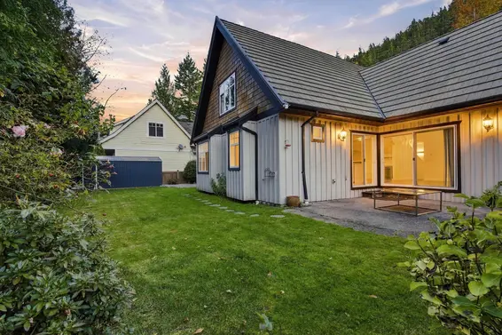138 Stonegate Drive, West Vancouver For Sale - image 33