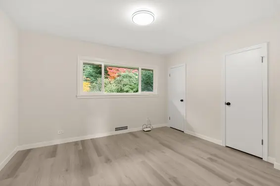 1285 Langdale Drive, North Vancouver For Sale - image 13