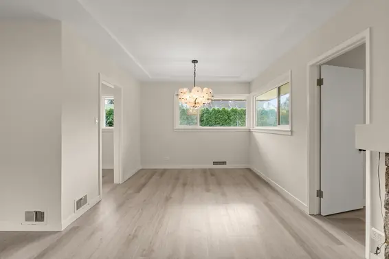1285 Langdale Drive, North Vancouver For Sale - image 5