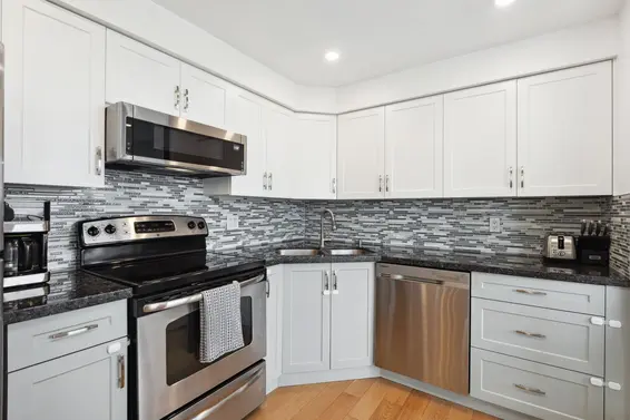 1202 120 West 2nd Street, North Vancouver For Sale - image 17