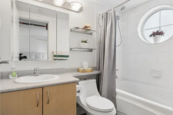 319 147 East 1st Street, North Vancouver For Sale - image 28