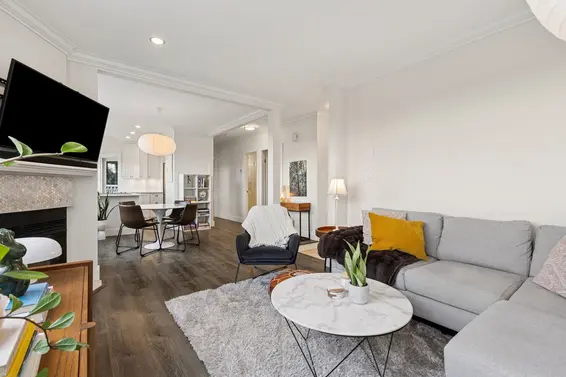 101 2440 Haywood Avenue, West Vancouver For Sale - image 6