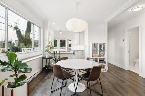 101 2440 Haywood Avenue, West Vancouver For Sale - image 8