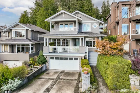 458 East 21st Street, North Vancouver