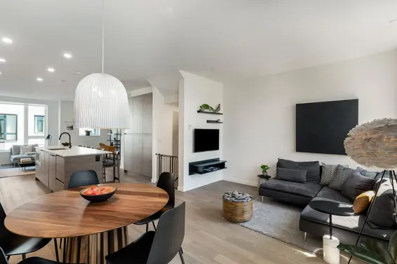 26 528 East 2nd Street, North Vancouver For Sale - image 15
