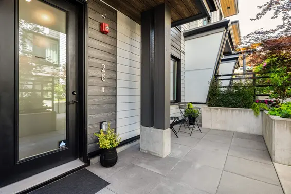 26 528 East 2nd Street, North Vancouver For Sale - image 17