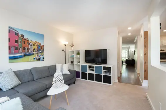 1 270 East Keith Road, North Vancouver For Sale - image 15