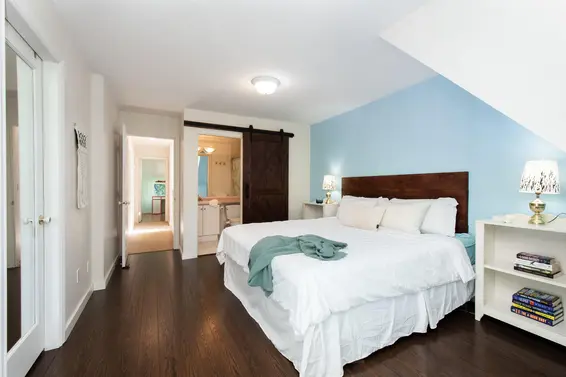 1 270 East Keith Road, North Vancouver For Sale - image 23