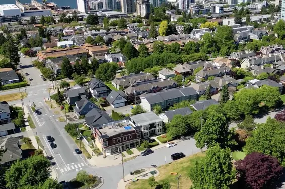 1 270 East Keith Road, North Vancouver For Sale - image 37