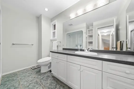 1200 Hilary Place, North Vancouver For Sale - image 19