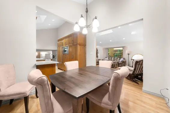 1200 Hilary Place, North Vancouver For Sale - image 4