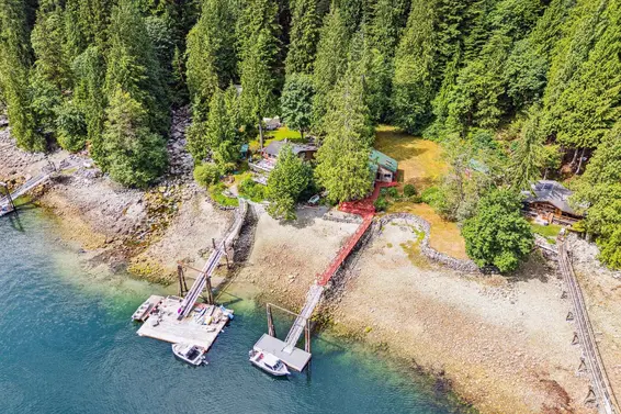 12&13 Coldwell Beach, North Vancouver For Sale - image 4