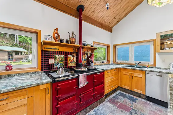 12&13 Coldwell Beach, North Vancouver For Sale - image 5