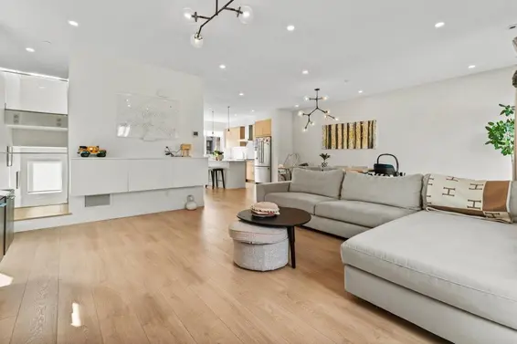 66 3597 Malsum Drive, North Vancouver For Sale - image 3