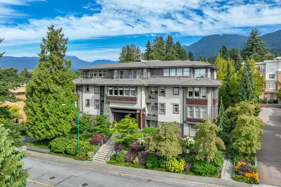 206 188 West 29th Street, North Vancouver
