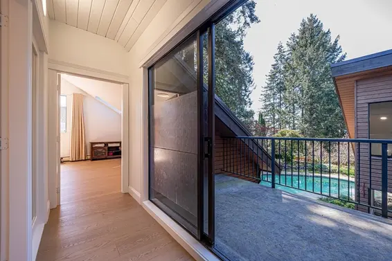 5260 Kew Road, West Vancouver For Sale - image 23