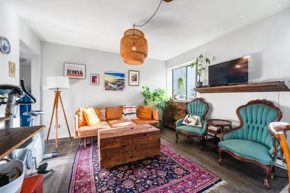 3003 Sunnyhurst Road, North Vancouver For Sale - image 19