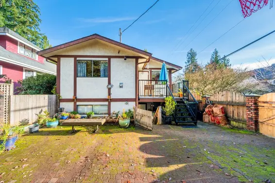 3003 Sunnyhurst Road, North Vancouver For Sale - image 28
