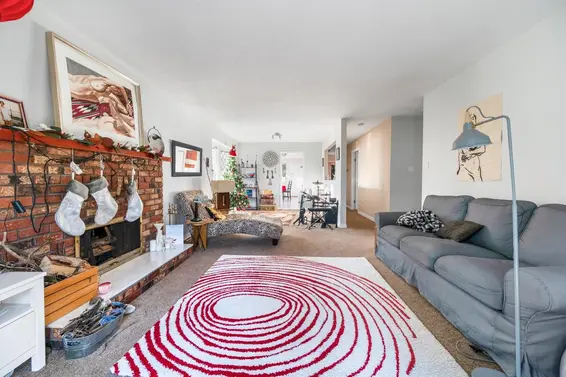 3003 Sunnyhurst Road, North Vancouver For Sale - image 7