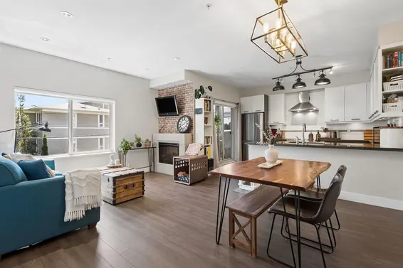 206 1273 Marine Drive, North Vancouver For Sale - image 9