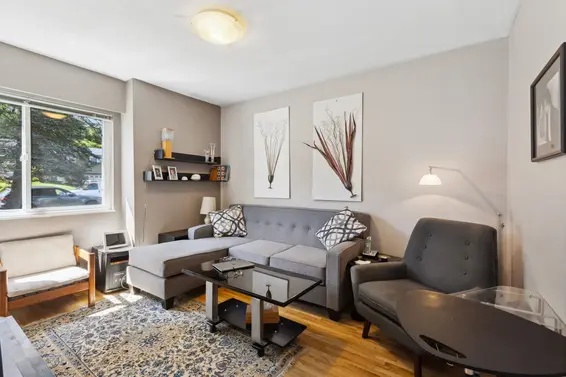 474 Fairway Drive, North Vancouver For Sale - image 10