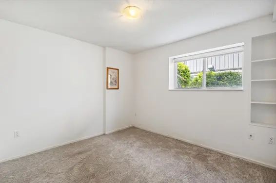 474 Fairway Drive, North Vancouver For Sale - image 18