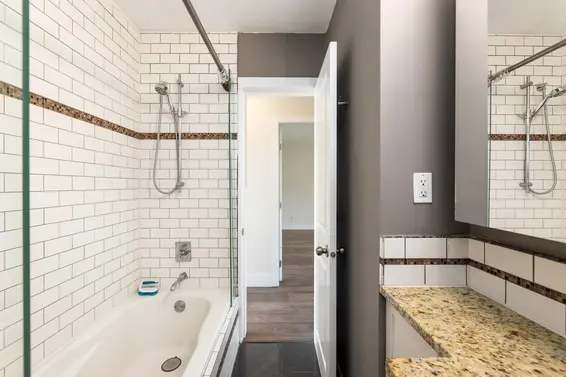 424 West Queens Road, North Vancouver For Sale - image 30