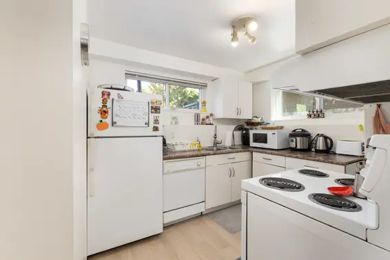 424 West Queens Road, North Vancouver For Sale - image 31