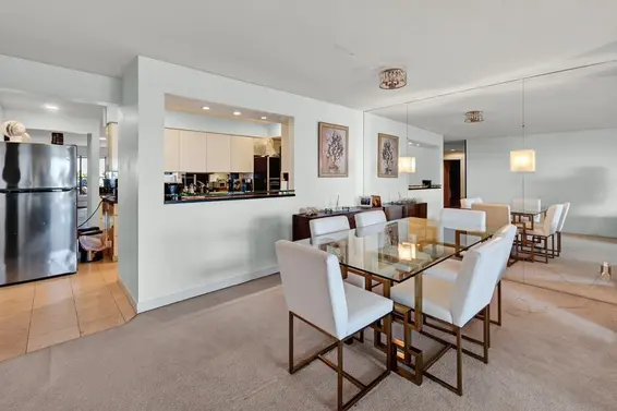 33 2236 Folkestone Way, West Vancouver For Sale - image 5