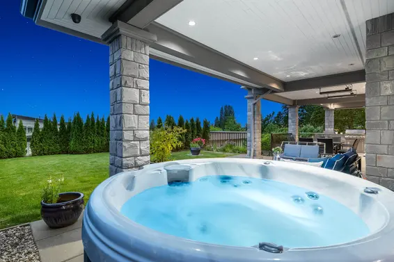 2130 Kings Avenue, West Vancouver For Sale - image 35