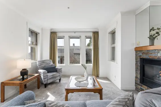 306 188 West 29th Street, North Vancouver For Sale - image 3