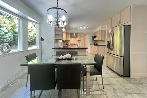 3791 Southridge Avenue, West Vancouver For Sale - image 15
