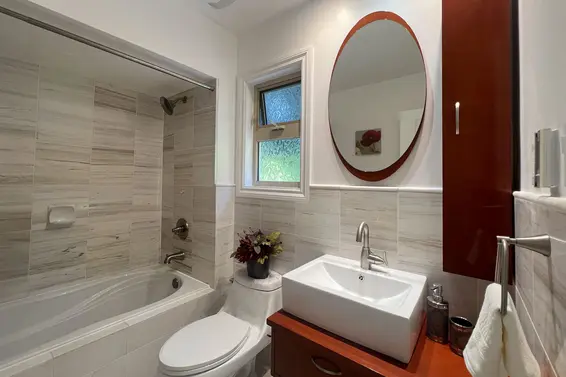 3791 Southridge Avenue, West Vancouver For Sale - image 26
