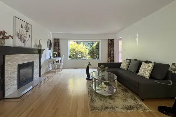 3791 Southridge Avenue, West Vancouver For Sale - image 5