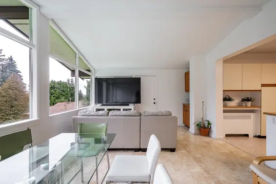 1440 Mountain Highway, North Vancouver For Sale - image 14