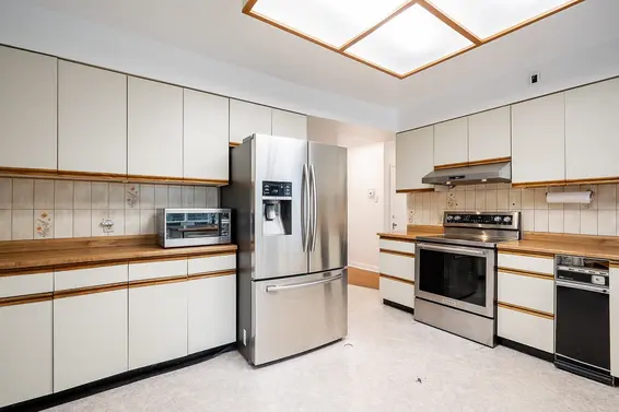 1440 Mountain Highway, North Vancouver For Sale - image 16