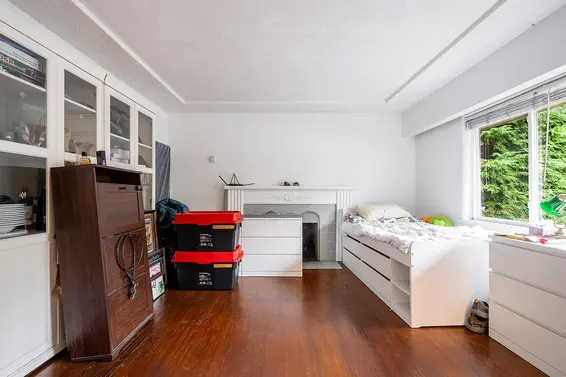 1440 Mountain Highway, North Vancouver For Sale - image 20