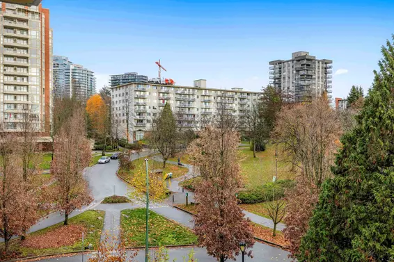 602 683 West Victoria Park, North Vancouver For Sale - image 22