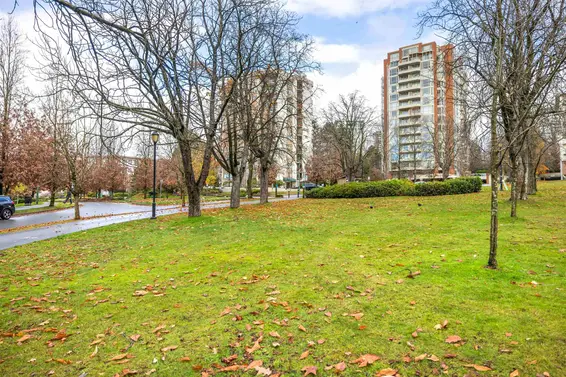 602 683 West Victoria Park, North Vancouver For Sale - image 27