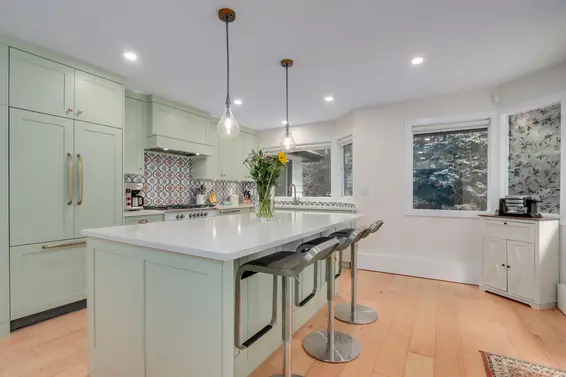 4545 Mapleridge Drive, North Vancouver For Sale - image 11